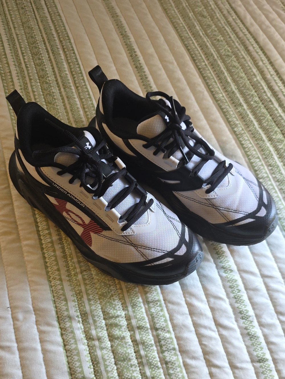 UA Charged Commit TR 5 Men’s White, Black & Red Athletic Sneakers